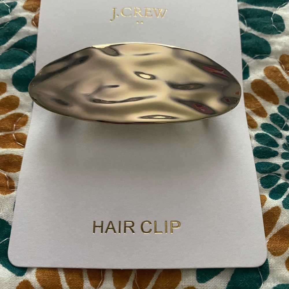 Hammered gold hair clip